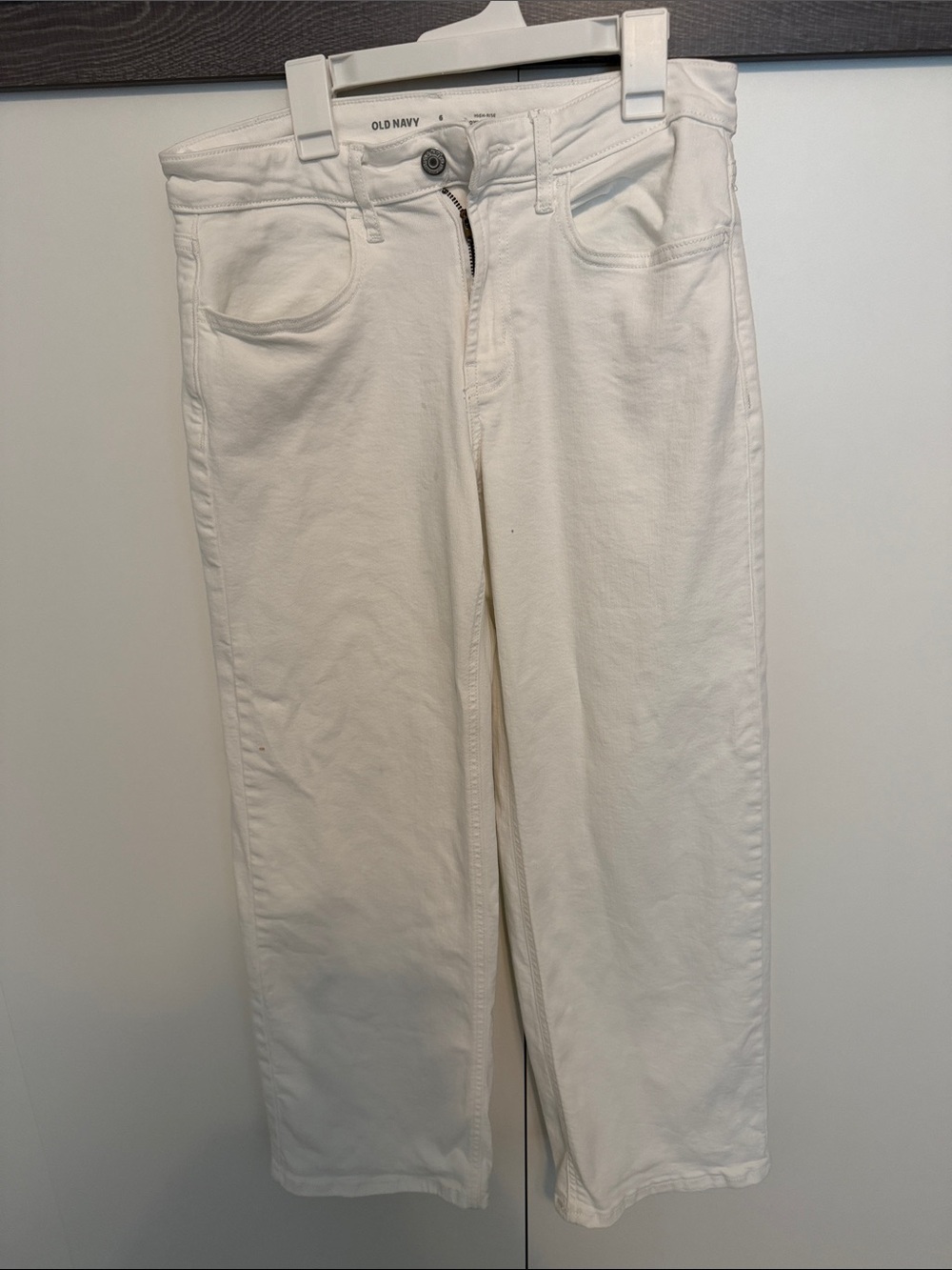 Old Navy Women's White wide Leg Jeans